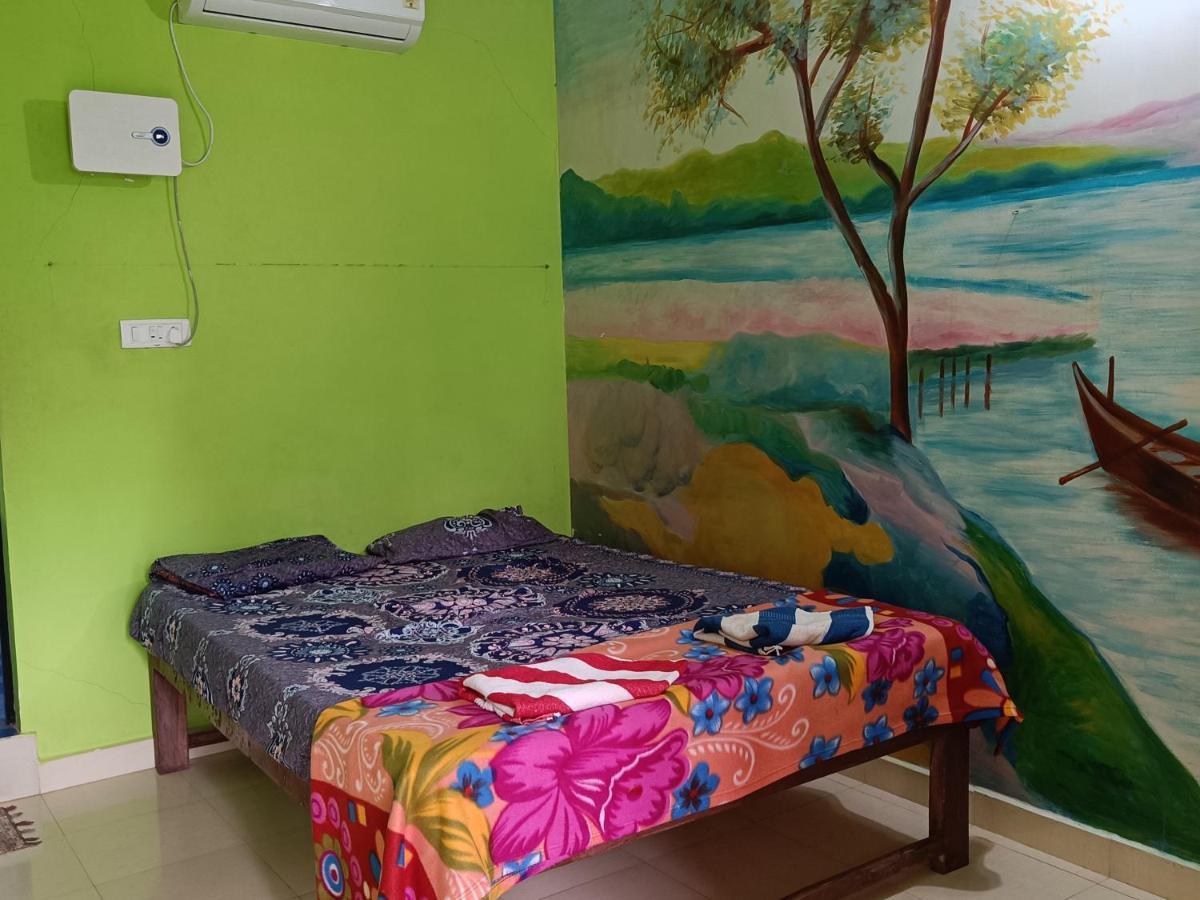 Est Hem Guesthouse Arambol Extérieur photo