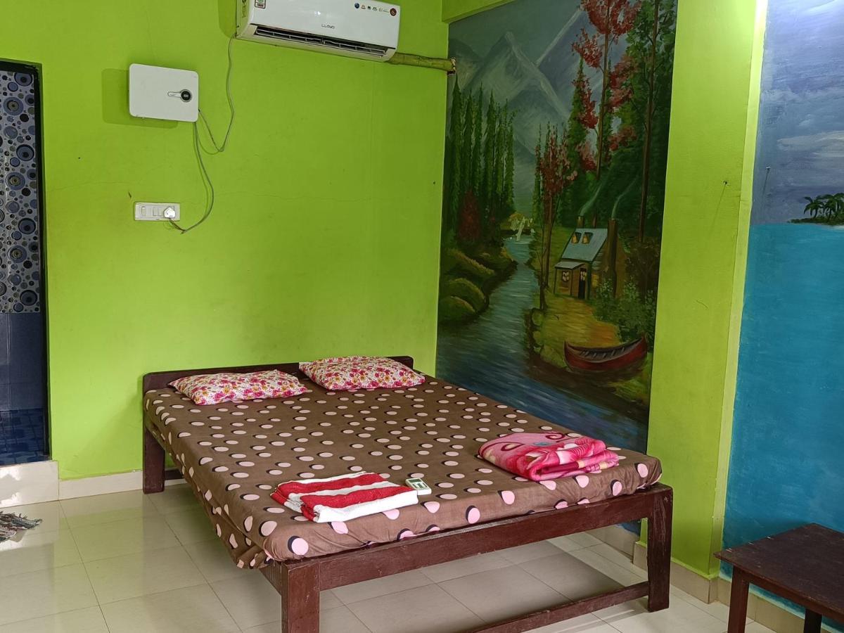 Est Hem Guesthouse Arambol Extérieur photo
