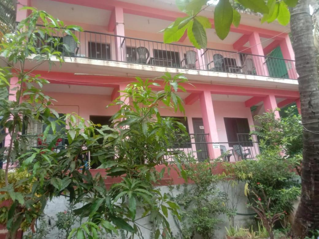 Est Hem Guesthouse Arambol Extérieur photo